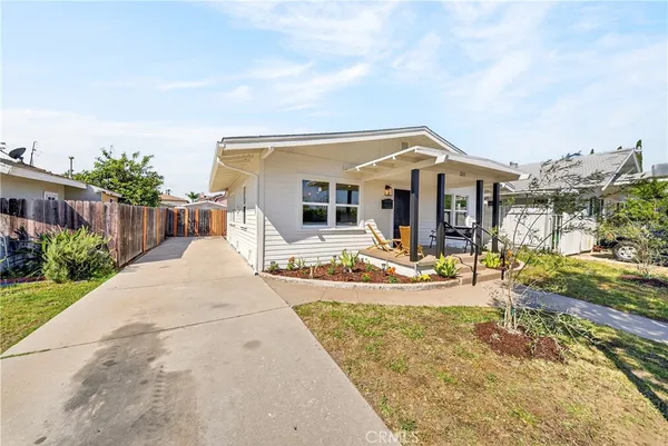 $968,000 | 211 North Resh Street, Anaheim, CA 92805