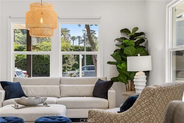 $968,000 | 211 North Resh Street, Anaheim, CA 92805