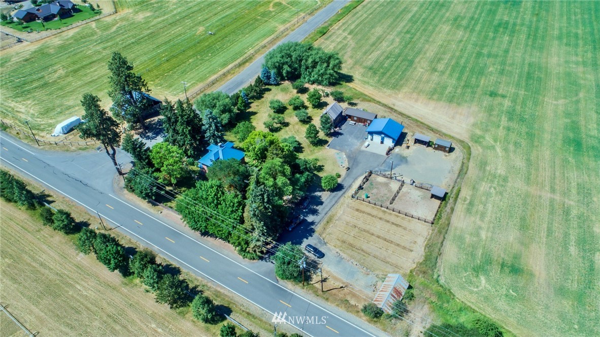 871 Teanaway Road Cle Elum, WA 98922 - Photo 4 of 40 Gallery Image 4