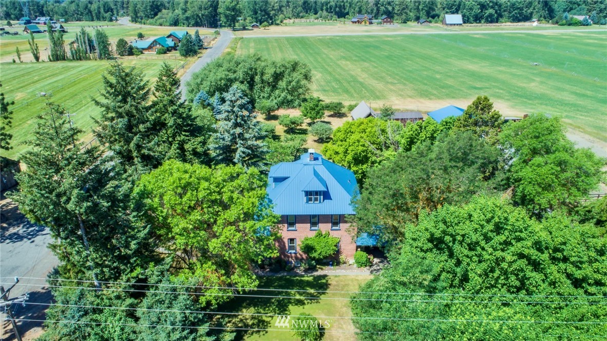 871 Teanaway Road Cle Elum, WA 98922 - Photo 5 of 40 Gallery Image 5