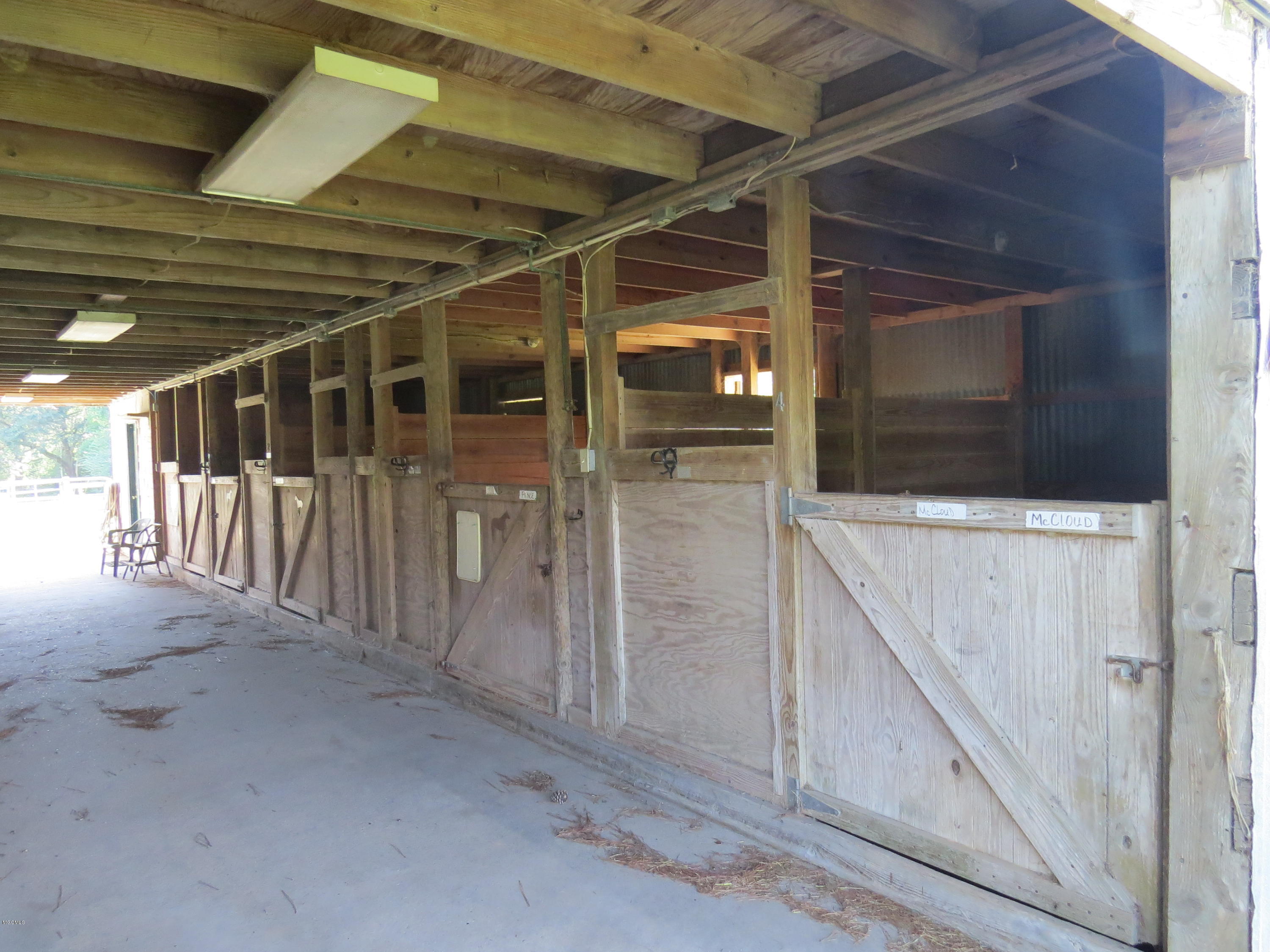 7552 Kiln-Picayune Road Kiln, MS 39556 - Photo 11 of 26 IMG_2718