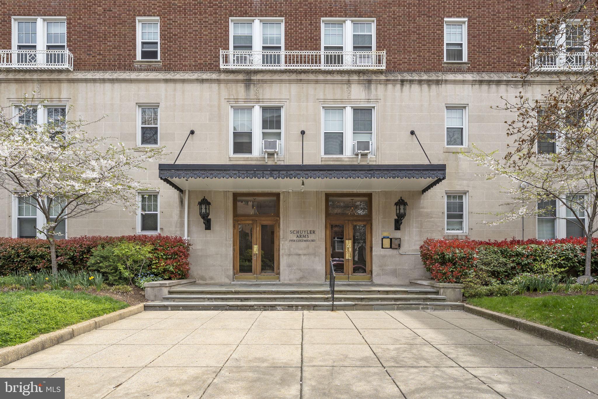 1954 Columbia Road Northwest, Unit 208 Washington, DC 20009 - Photo 2 of 10 Gallery Image 2