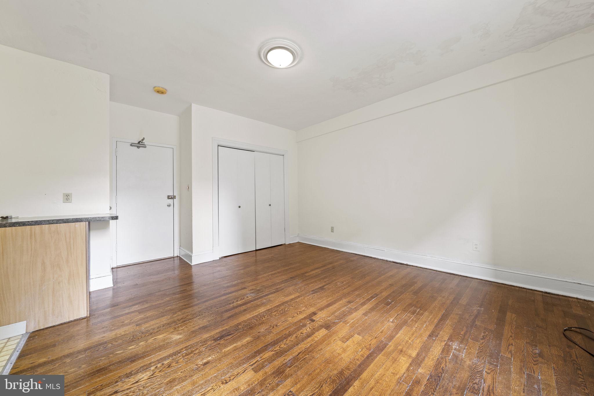 1954 Columbia Road Northwest, Unit 208 Washington, DC 20009 - Photo 5 of 10 Gallery Image 5