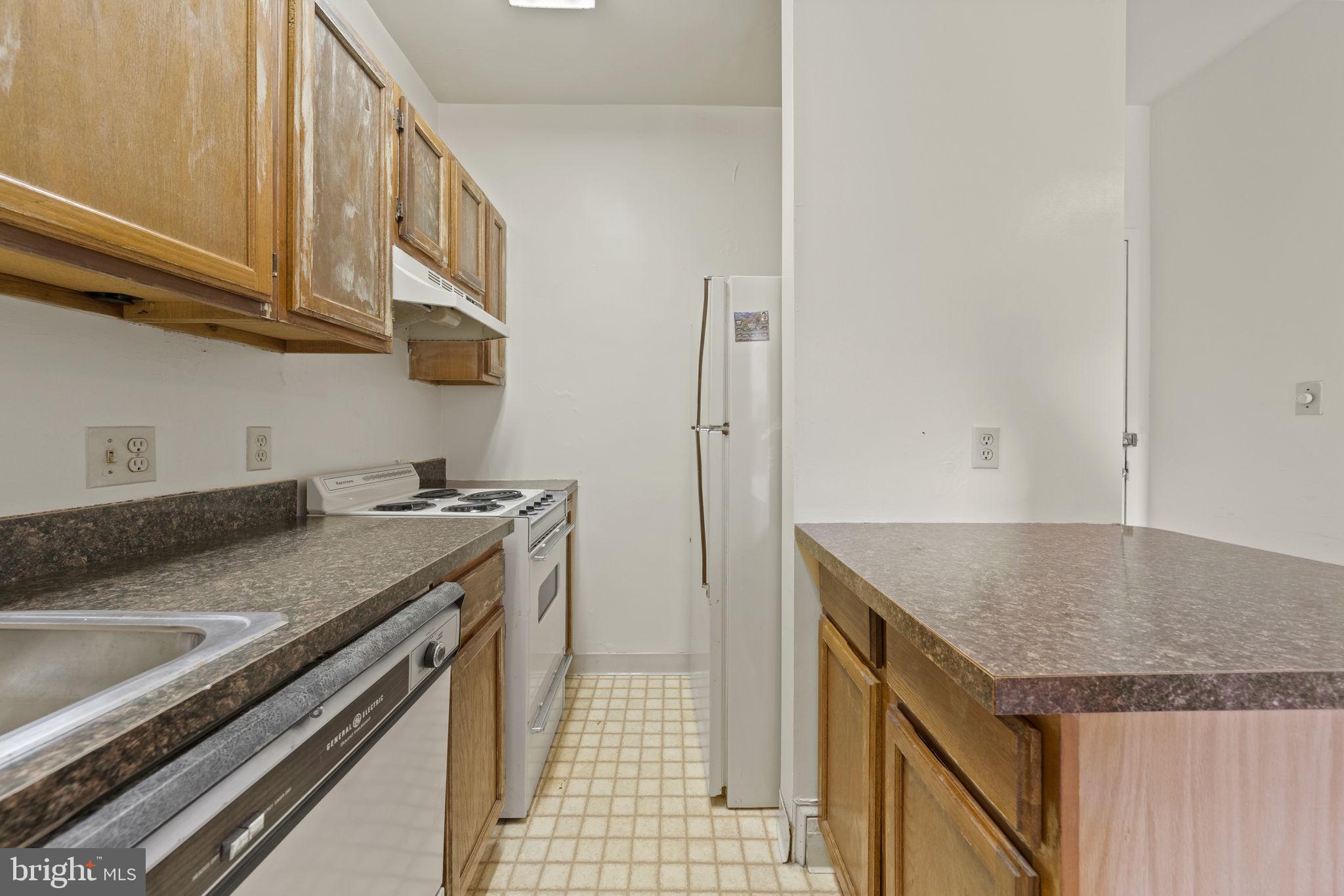 1954 Columbia Road Northwest, Unit 208 Washington, DC 20009 - Photo 7 of 10 Gallery Image 7