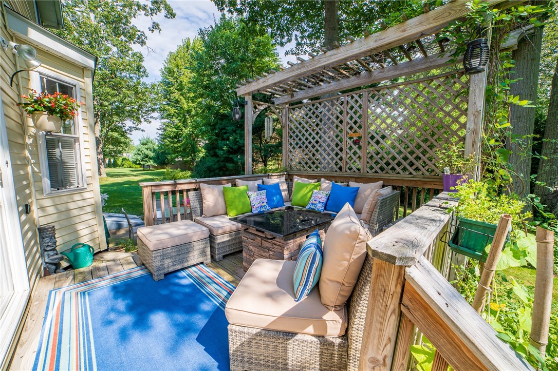 28 Peveril Road Cranston, RI 02921 - Photo 28 of 35 Gallery Image 28