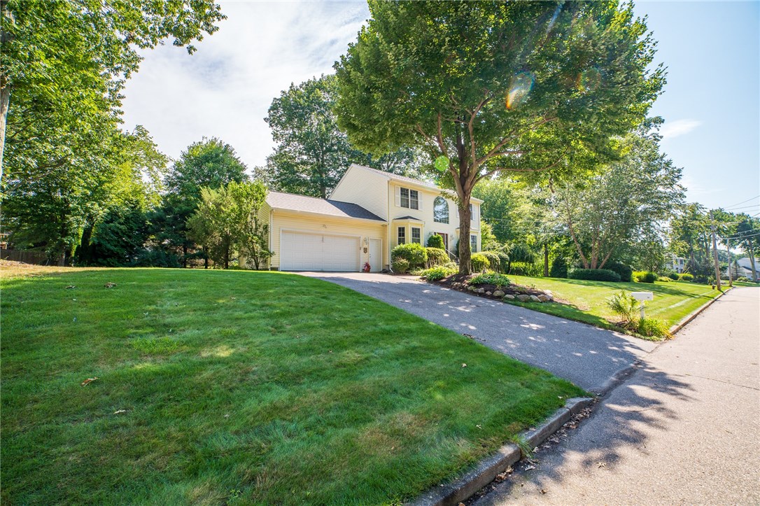 28 Peveril Road Cranston, RI 02921 - Photo 32 of 35 Gallery Image 32