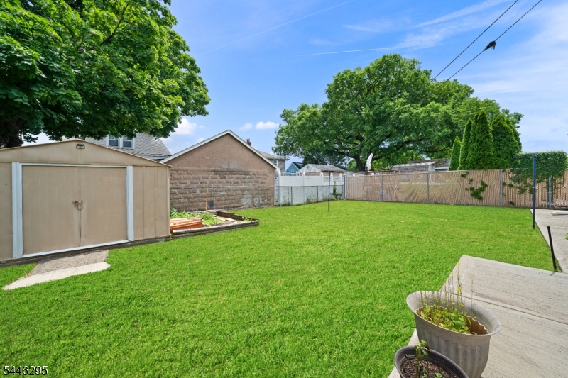 22 George Street Clifton, NJ 07011 - Photo 20 of 25