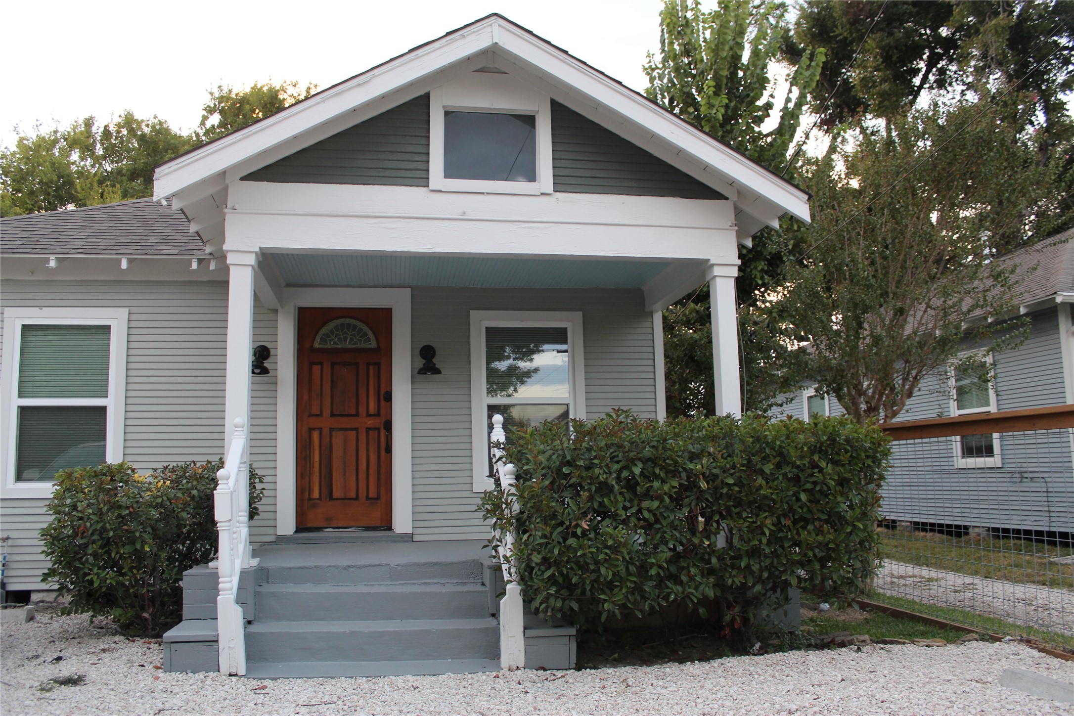 2713 Cochran Street Houston, TX 77009 - Photo 2 of 28 a front view of a house with plants