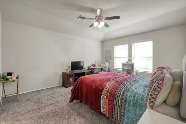 $275,000 | 2290 Strong Horse Drive, Conroe, TX 77301