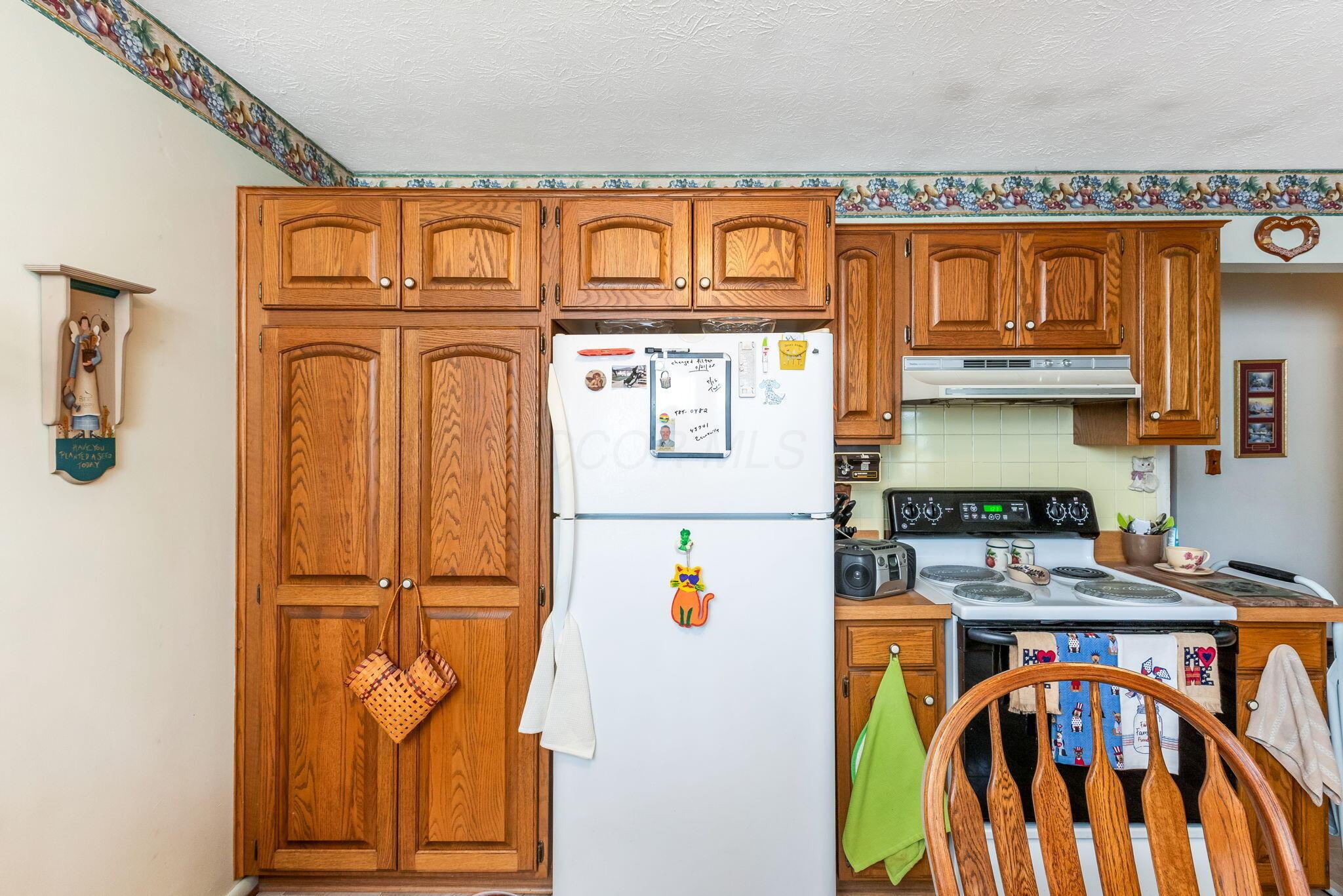 3927 Frazier Road East Columbus, OH 43207 - Photo 14 of 40 16-web-or-mls-0D3A4373