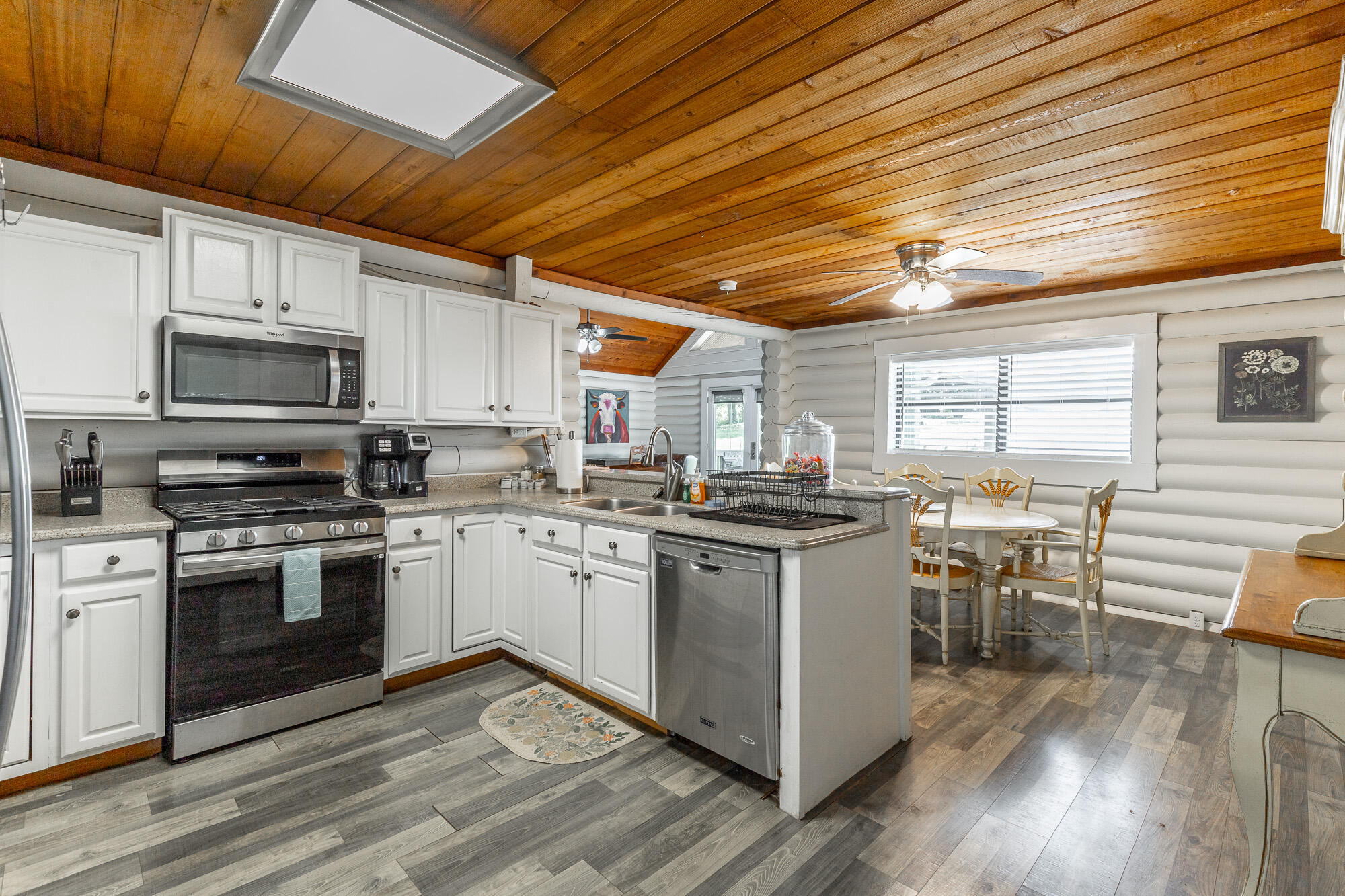 635 Cook Road LaFayette, GA 30728 - Photo 3 of 123 Kitchen