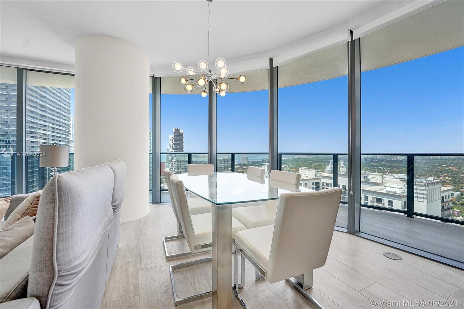45 Southwest 9th Street, Unit 4006 Miami, FL 33130 - Photo 8 of 26