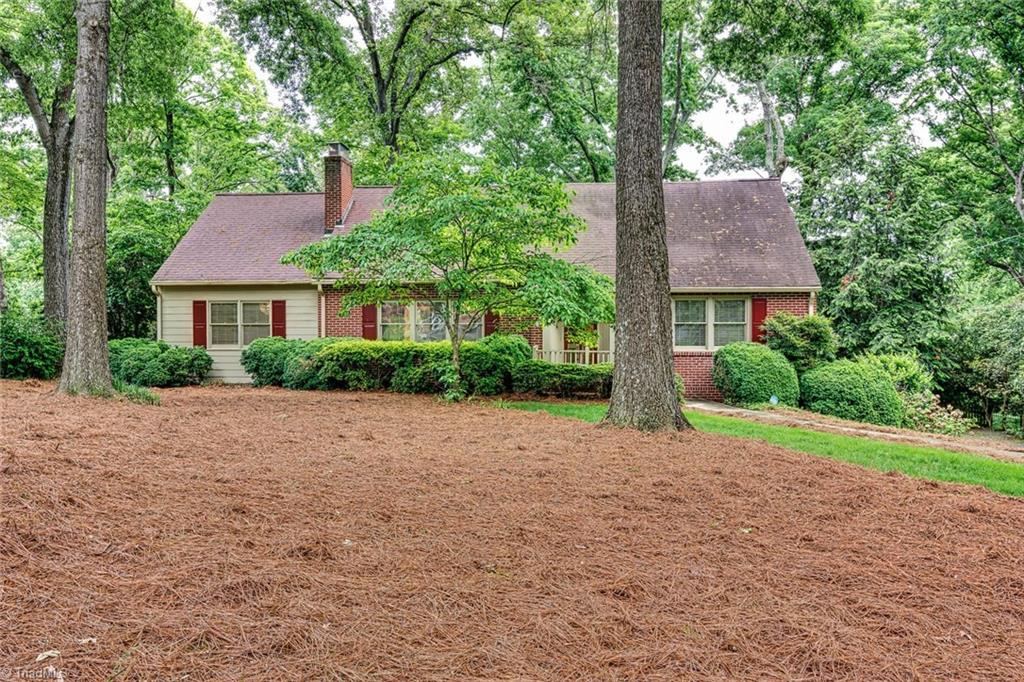 1161 Huntingdon Road Winston-Salem, NC 27104 - Photo 1 of 22 Gallery Image 1