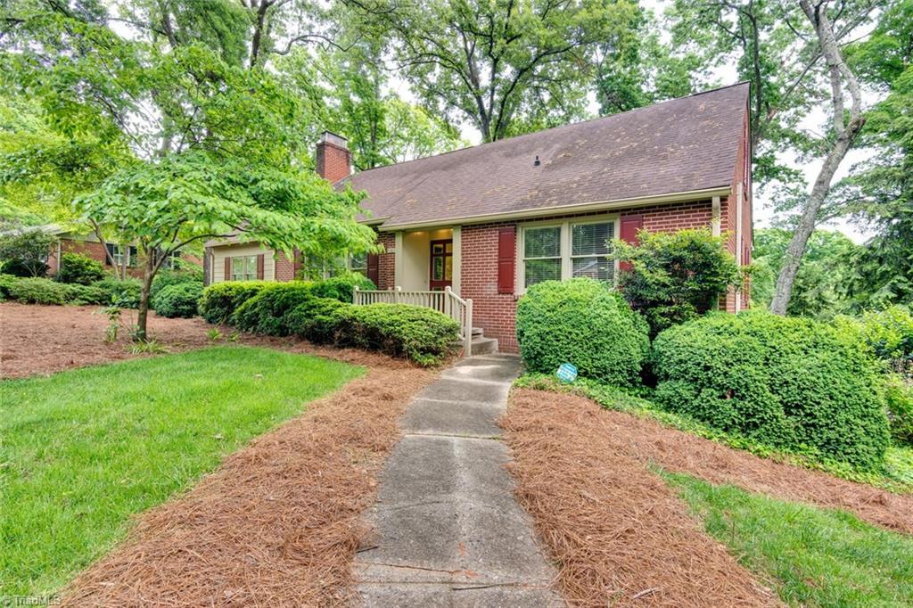 1161 Huntingdon Road Winston-Salem, NC 27104 - Photo 2 of 22 Gallery Image 2