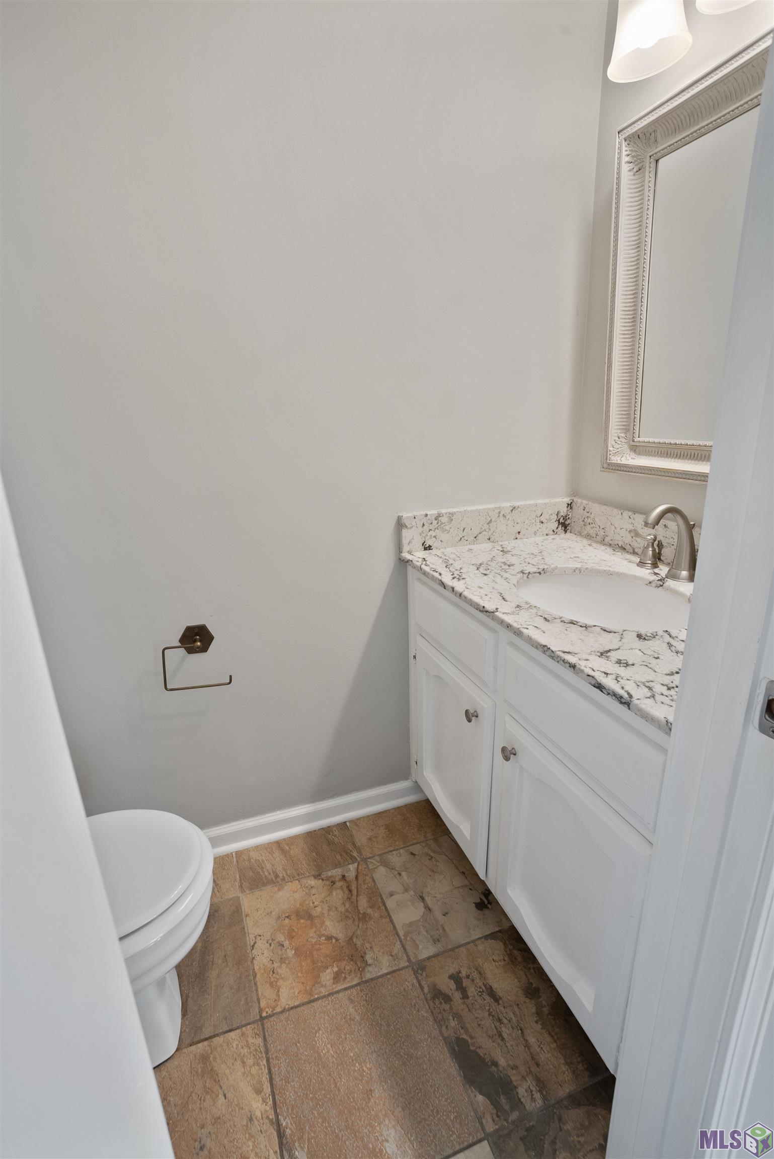 9007 Highland Road, Unit 8 Baton Rouge, LA 70810 - Photo 12 of 18