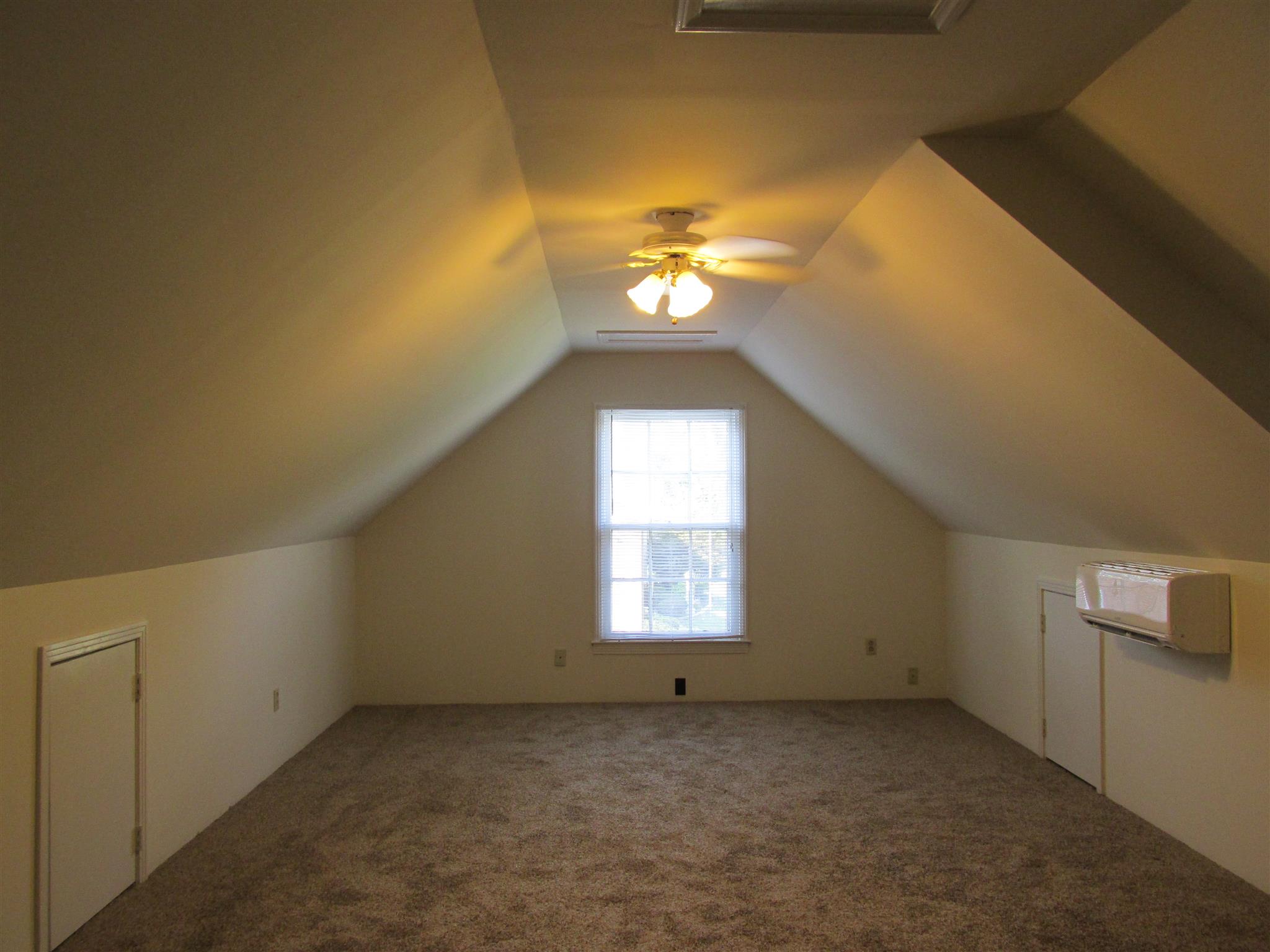 1334 Sun Valley Road Clarksville, TN 37040 - Photo 21 of 29 Gallery Image 21