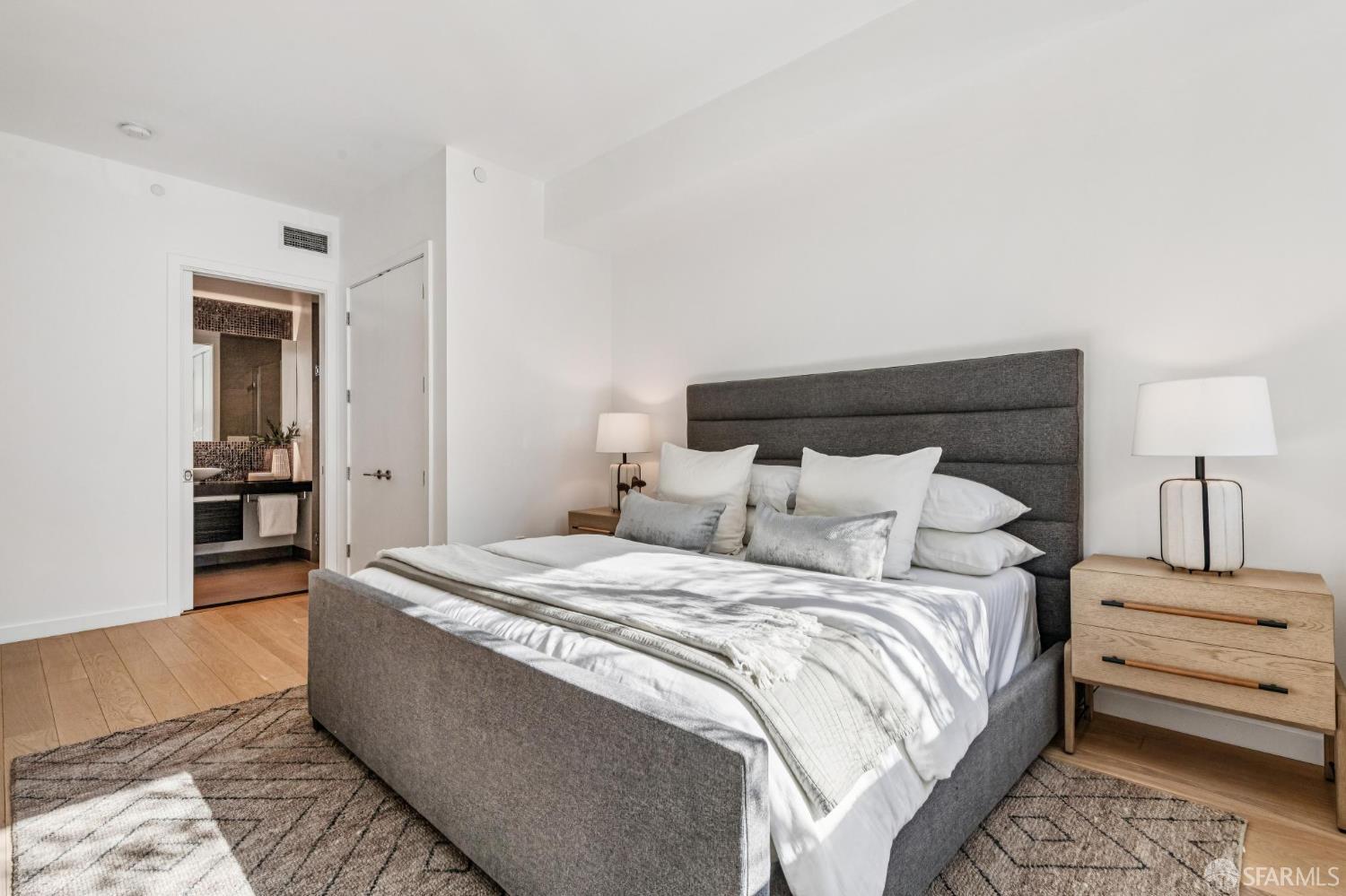 1650 Broadway, Unit 104 San Francisco, CA 94109 - Photo 23 of 42