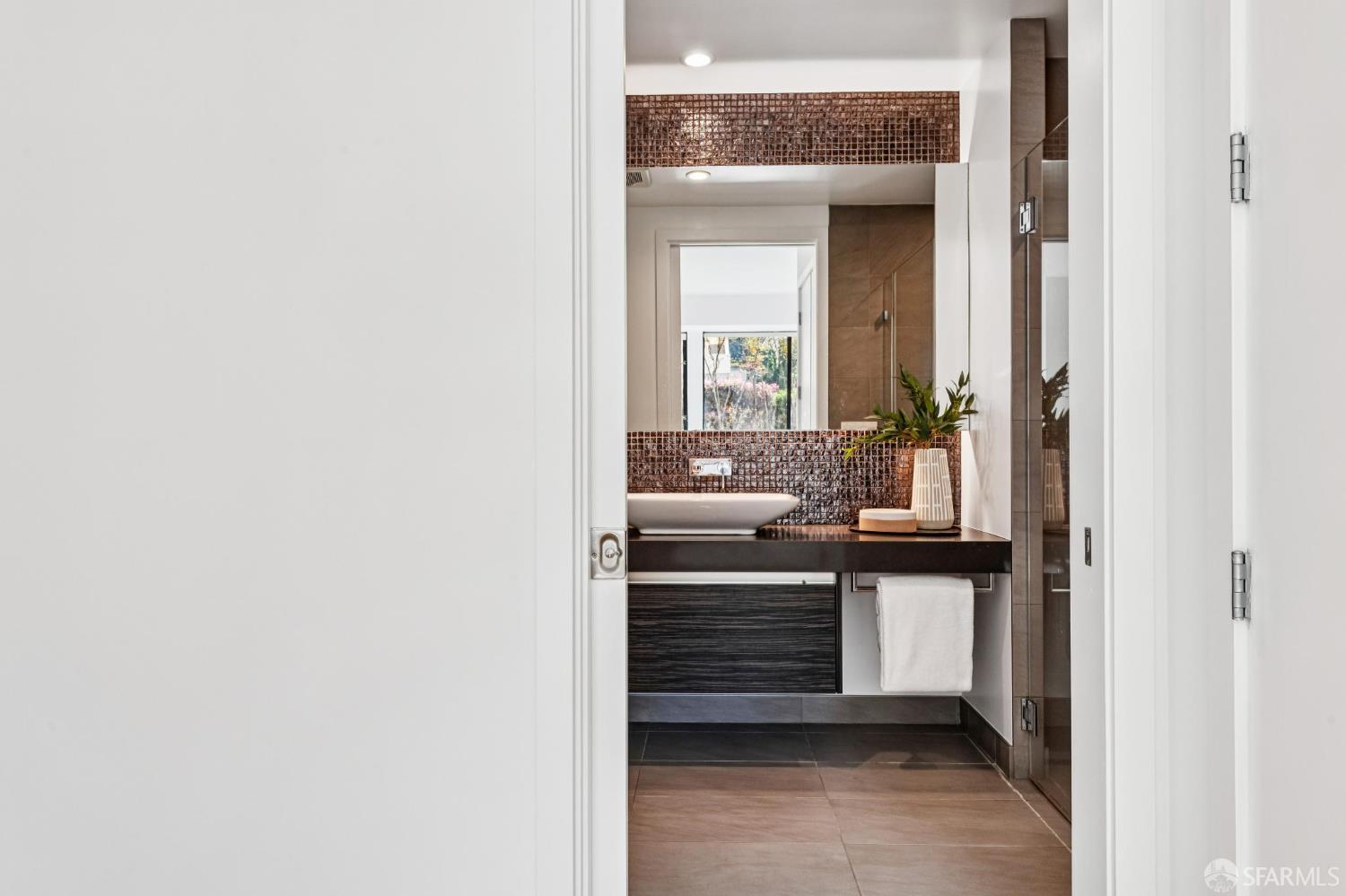 1650 Broadway, Unit 104 San Francisco, CA 94109 - Photo 25 of 42