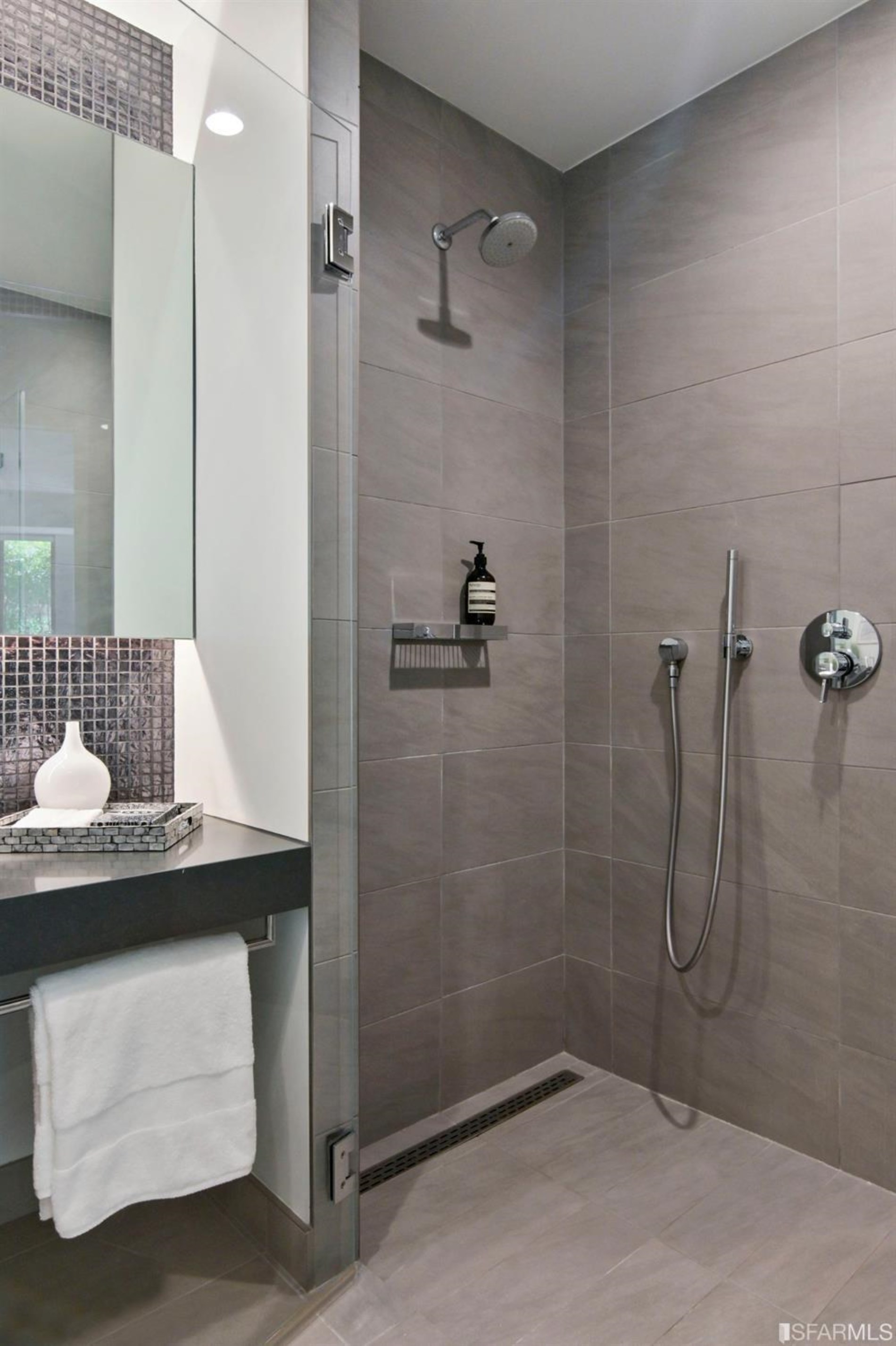 1650 Broadway, Unit 104 San Francisco, CA 94109 - Photo 26 of 42