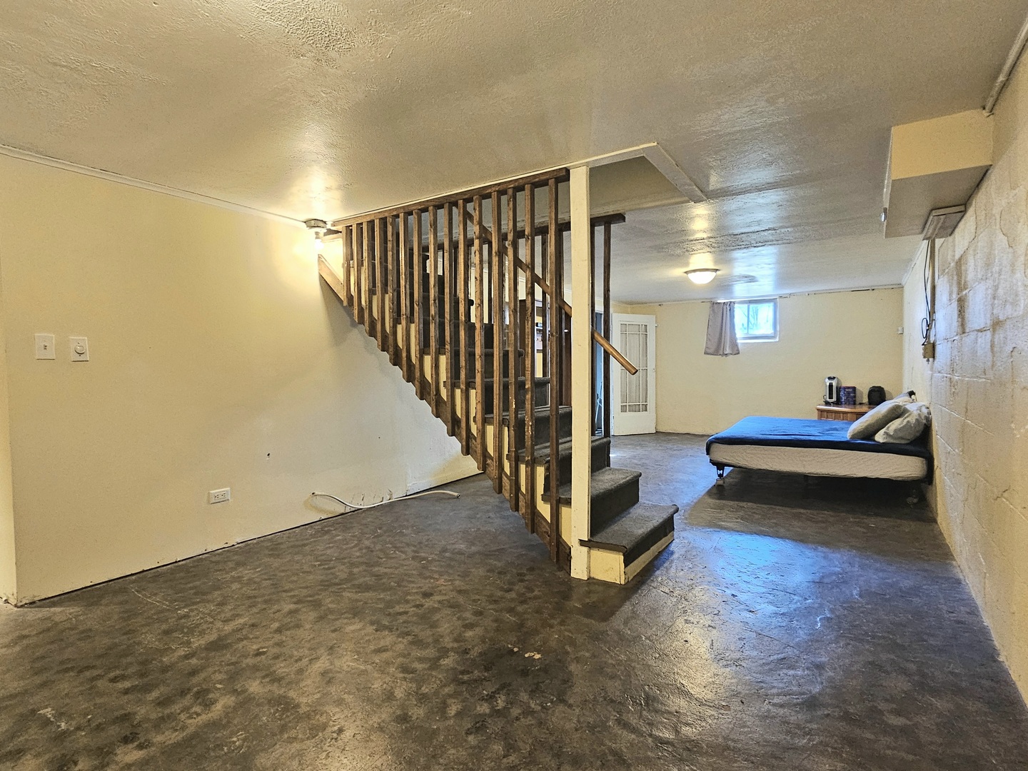122 South Park Road Joliet, IL 60433 - Photo 14 of 19 a view of a hallway with staircase
