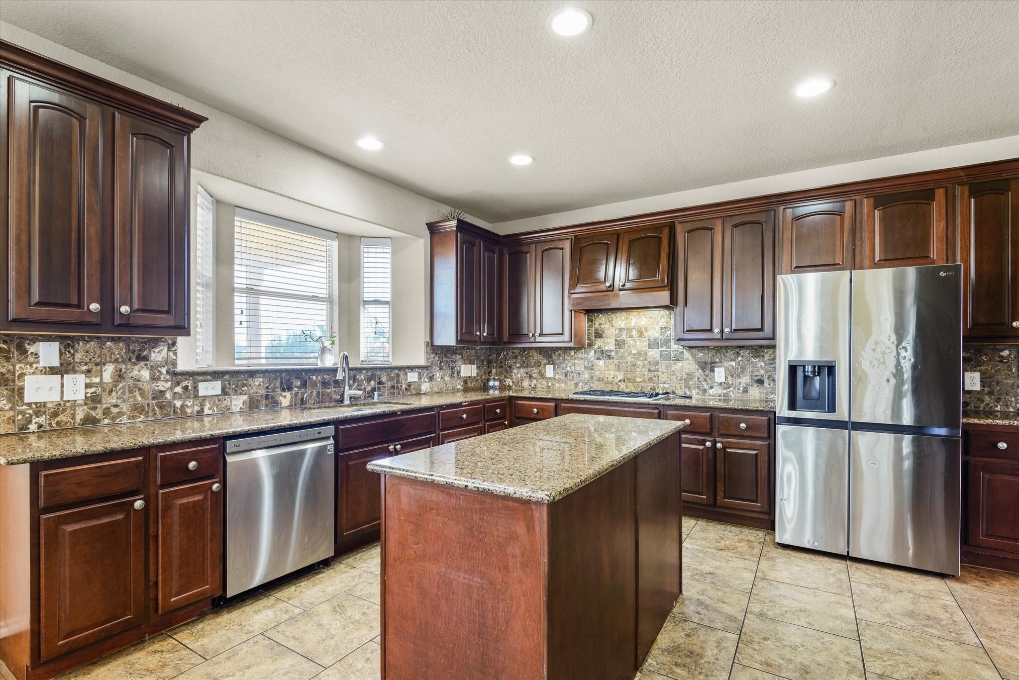 4519 Countrymeadows Drive Spring, TX 77388 - Photo 4 of 44