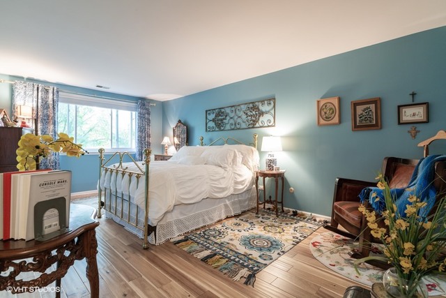 9801 Gross Point Road, Unit 206 Skokie, IL 60076 - Photo 8 of 14
