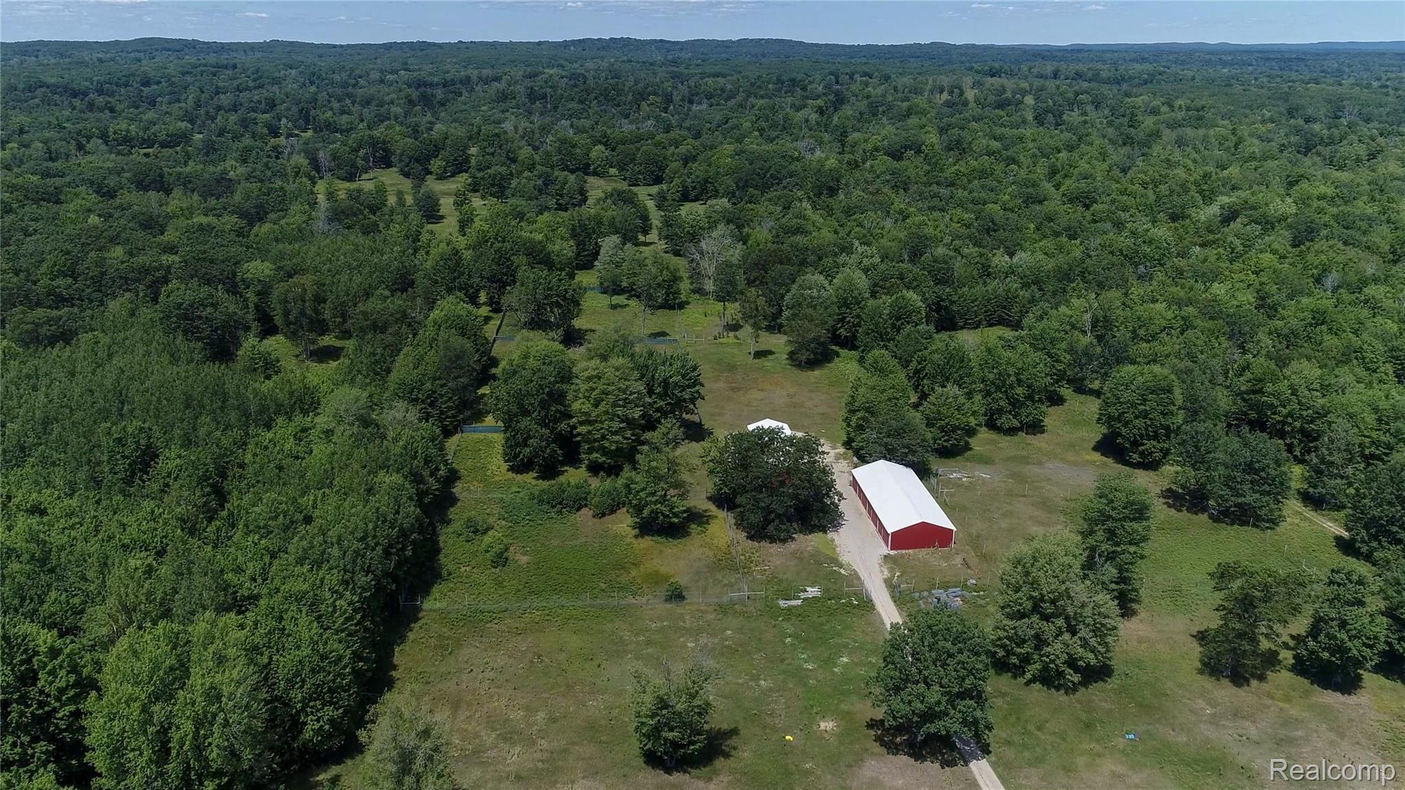 5181 Sargent Road Gladwin, MI 48624 - Photo 31 of 36 20.jpg