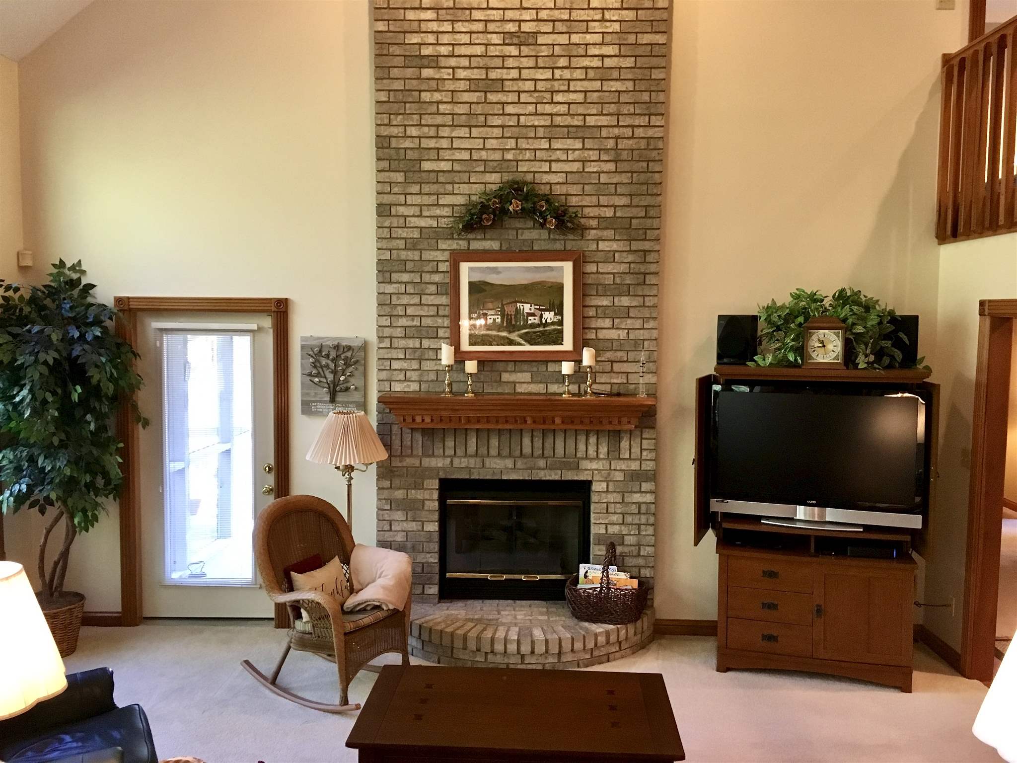 2130 Point Wood Road Fort Wayne, IN 46818 - Photo 4 of 36