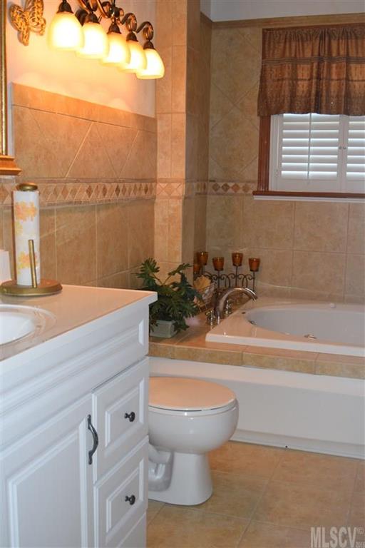 5074 Harris Farm Road Hickory, NC 28602 - Photo 16 of 17 Gallery Image 16