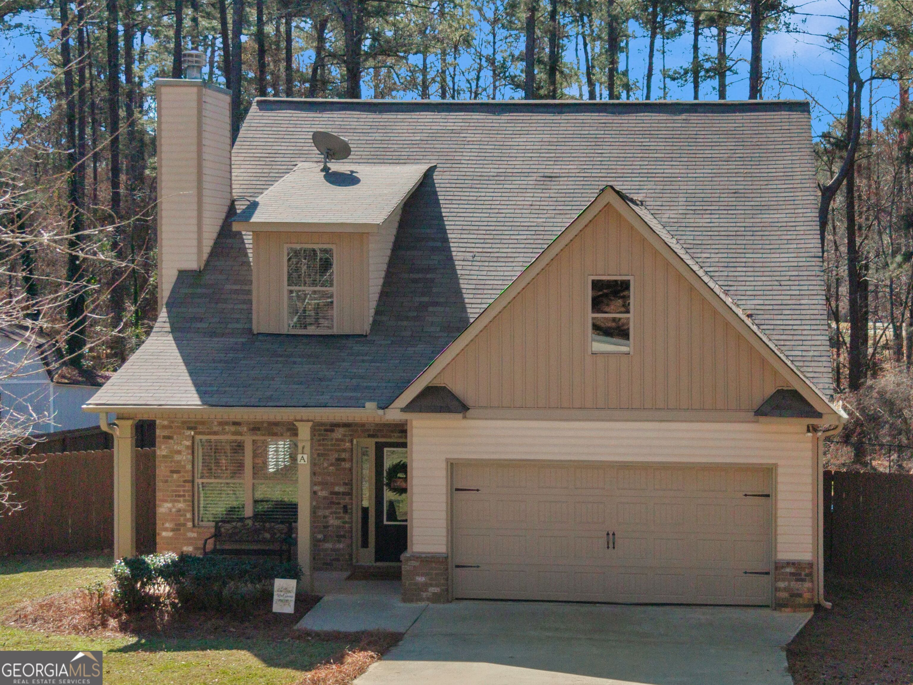 57 Partridge Court Monticello, GA 31064 - Photo 47 of 47 a front view of a house with garden