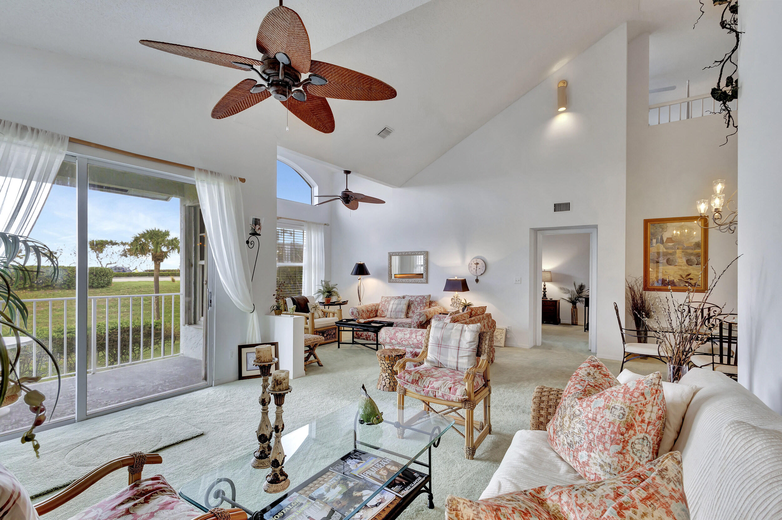 303 Mainsail Circle Jupiter, FL 33477 - Photo 22 of 59 Living Room