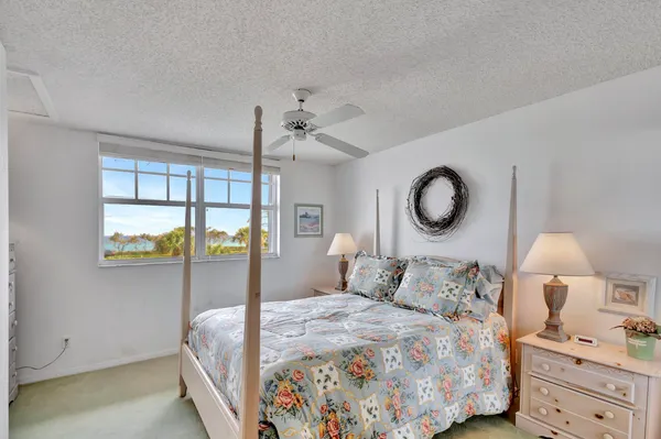 $1,150,000 | 303 Mainsail Circle, Jupiter, FL 33477