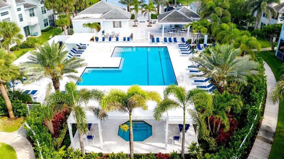 303 Mainsail Circle Jupiter, FL 33477 - Photo 48 of 59 Sea Colony Pool