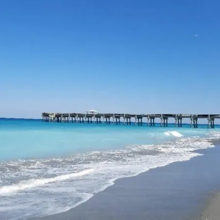 $1,150,000 | 303 Mainsail Circle, Jupiter, FL 33477