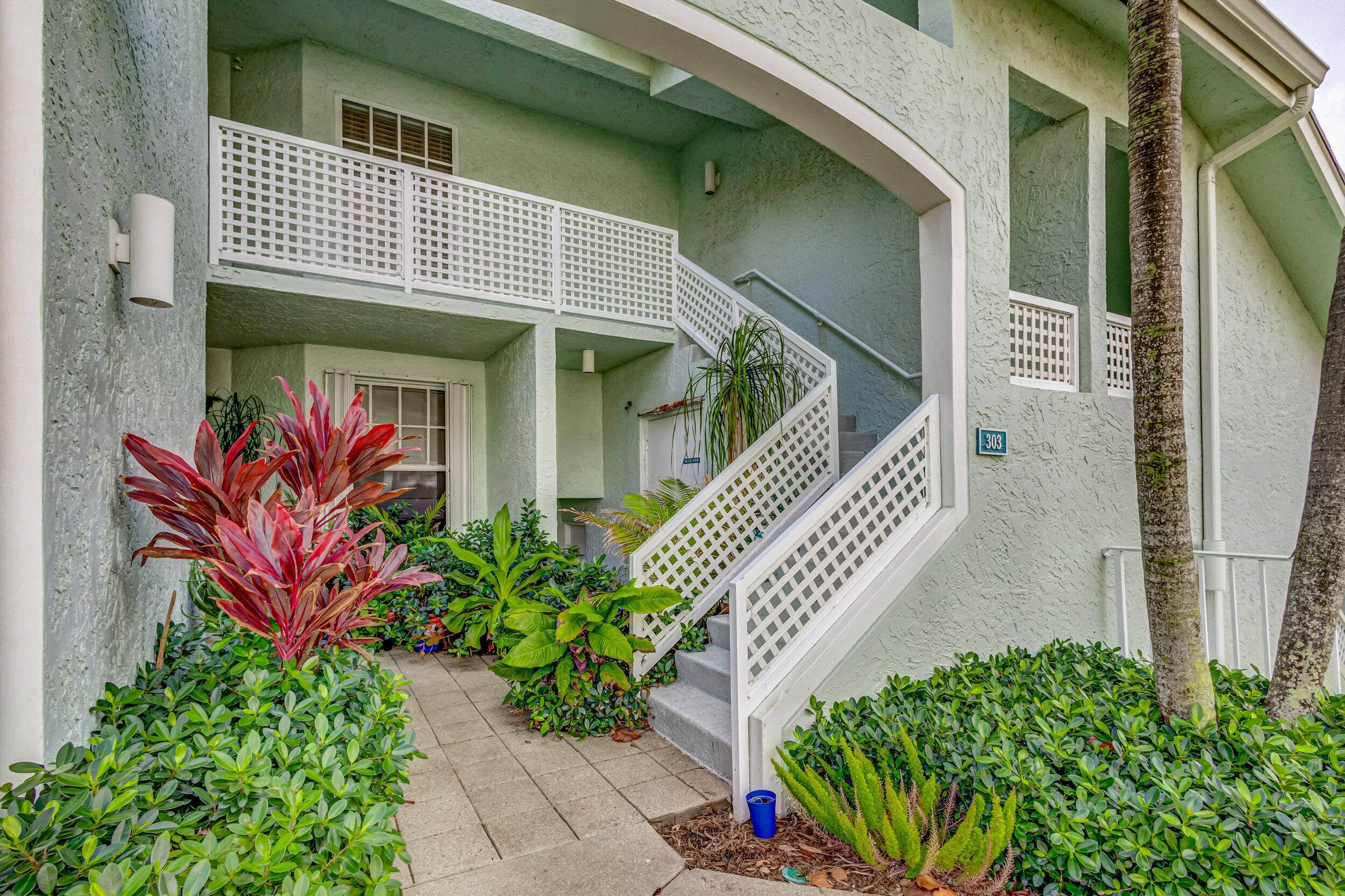 303 Mainsail Circle Jupiter, FL 33477 - Photo 6 of 59 Exterior
