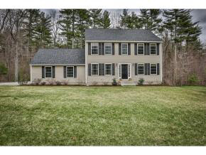 10 Gilson Road Brookline, NH 03033 - Photo 1 of 19
