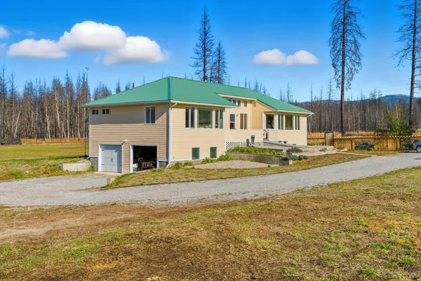 $650,000 | 14125 East Eistrup Road, Elk, WA 99009
