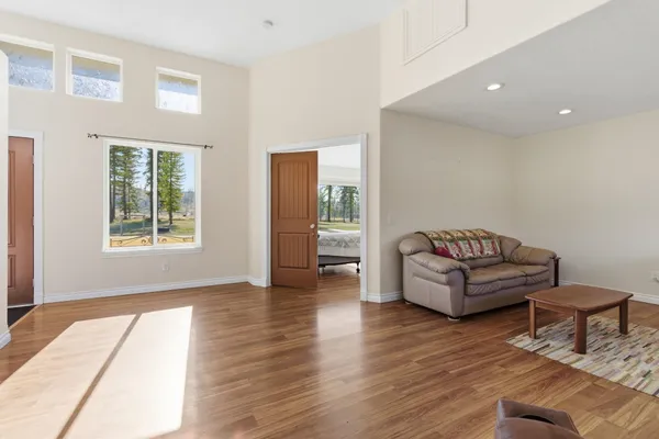 $650,000 | 14125 East Eistrup Road, Elk, WA 99009