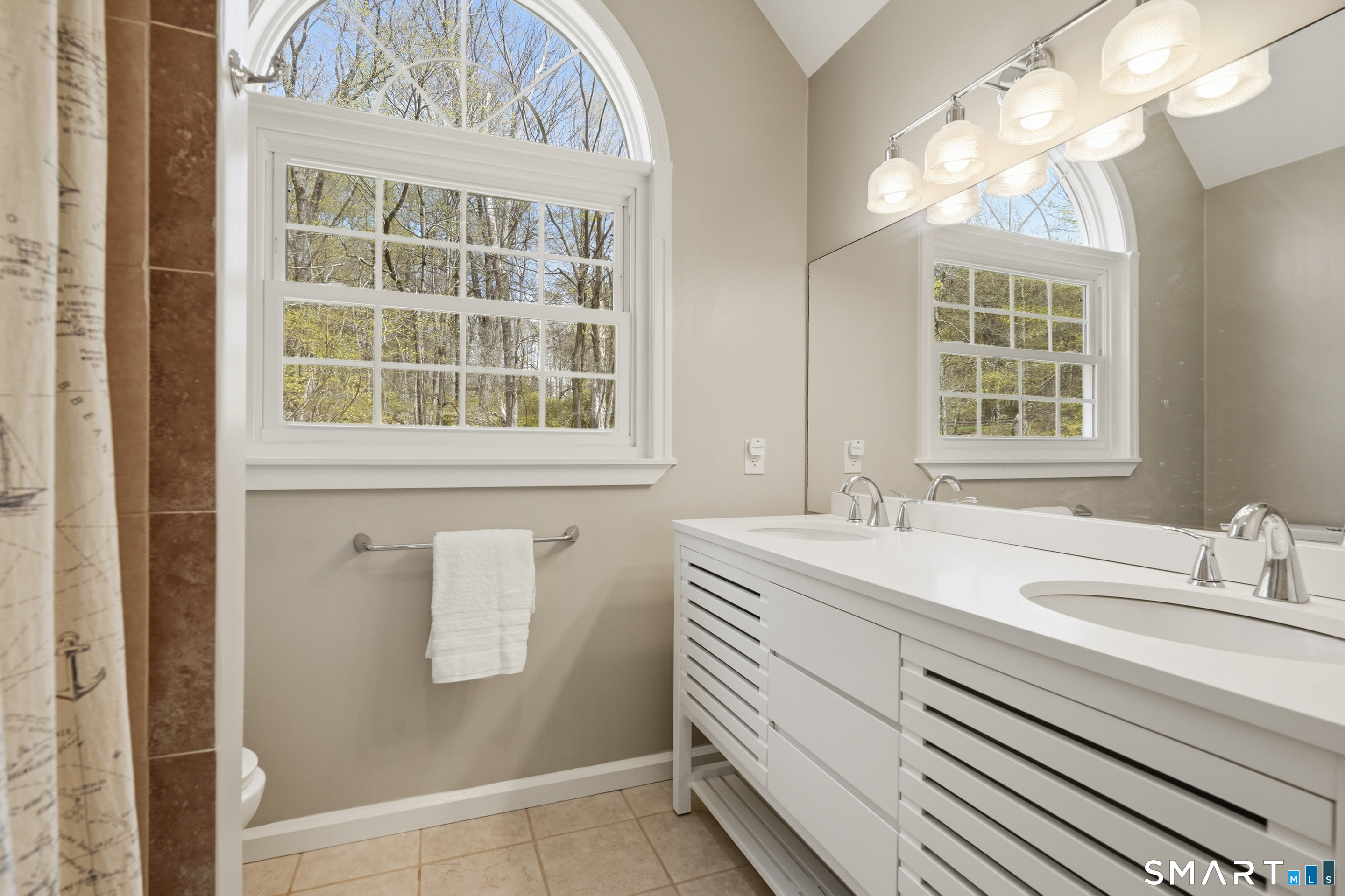 40 Deer Hill Road Redding, CT 06896 - Photo 25 of 37