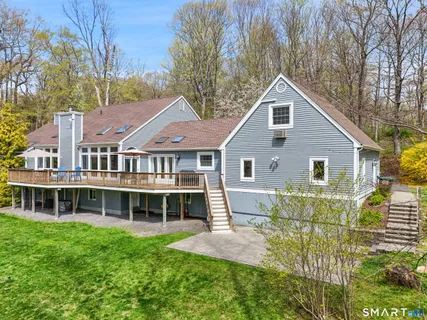 $1,125,000 | 40 Deer Hill Road, Redding, CT 06896