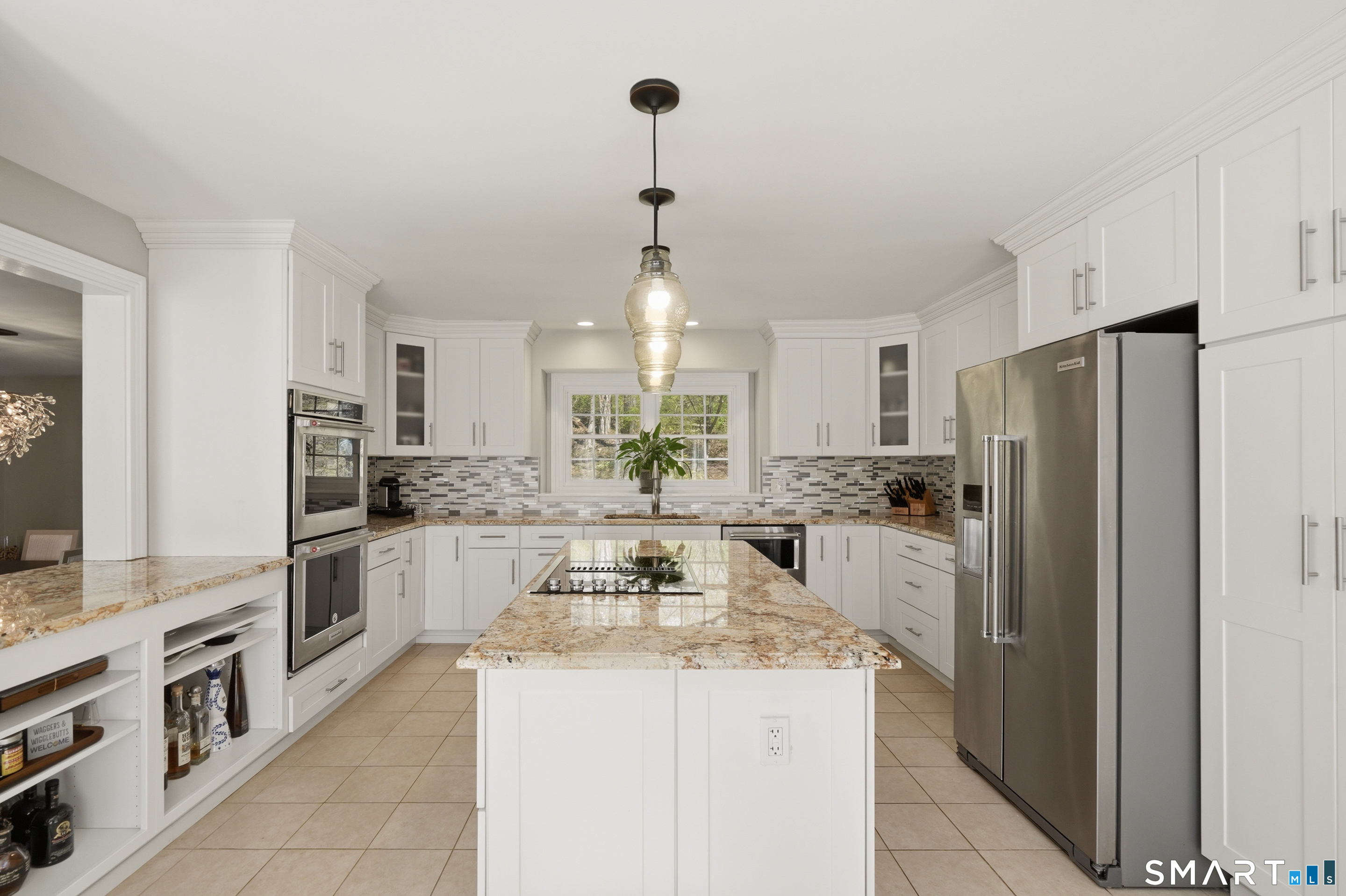 40 Deer Hill Road Redding, CT 06896 - Photo 9 of 37