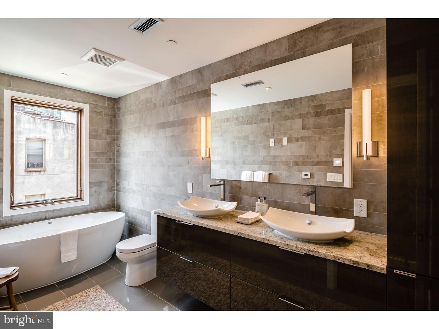 308 North 2nd Street Philadelphia, PA 19106 - Photo 5 of 17