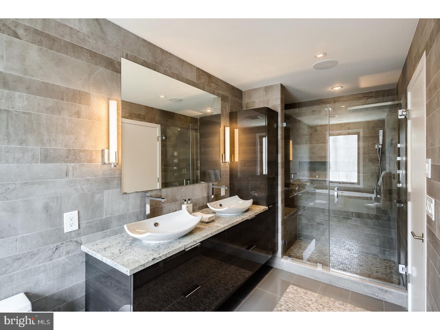 308 North 2nd Street Philadelphia, PA 19106 - Photo 6 of 17