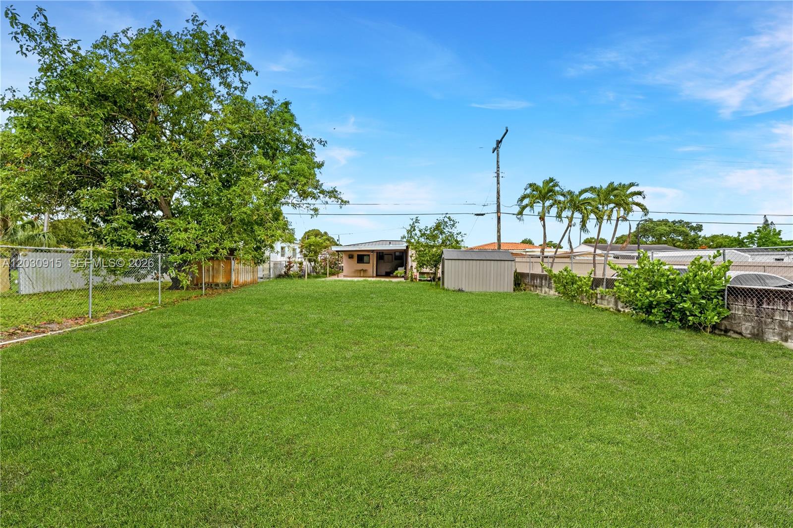 121 Southwest 71st Avenue Miami, FL 33144 - Photo 3 of 32