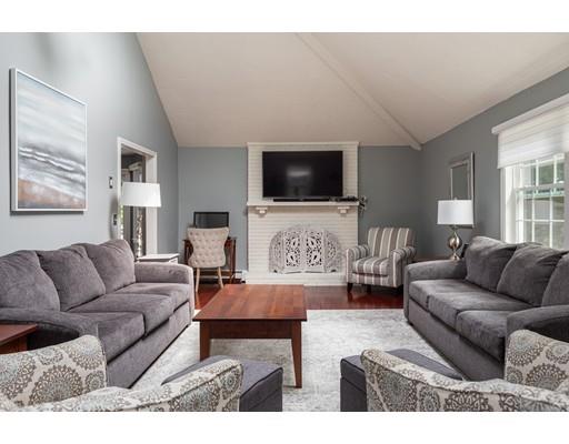 9 Hazel Road Hopkinton, MA 01748 - Photo 6 of 32 Gallery Image 6