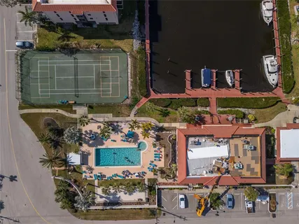 a view of a terrace with sky view