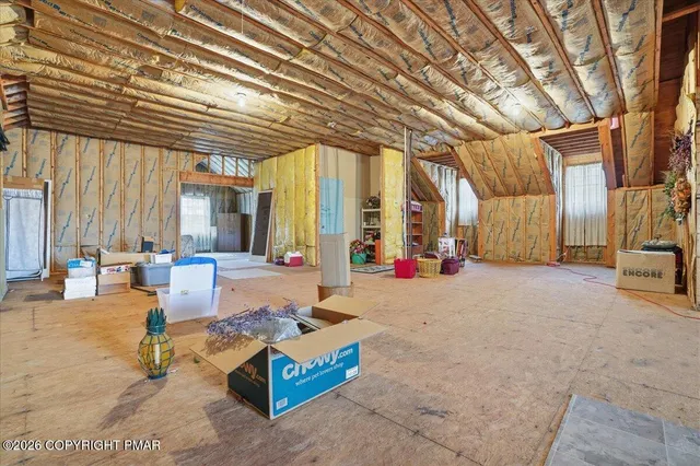 $725,000 | 437 Ramblewood Drive, Saylorsburg, PA 18353