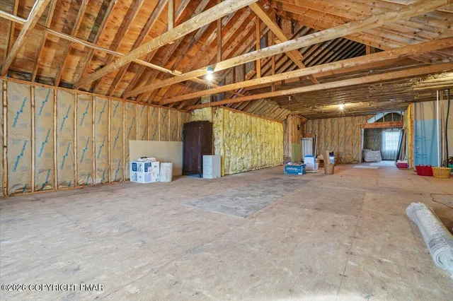 $725,000 | 437 Ramblewood Drive, Saylorsburg, PA 18353