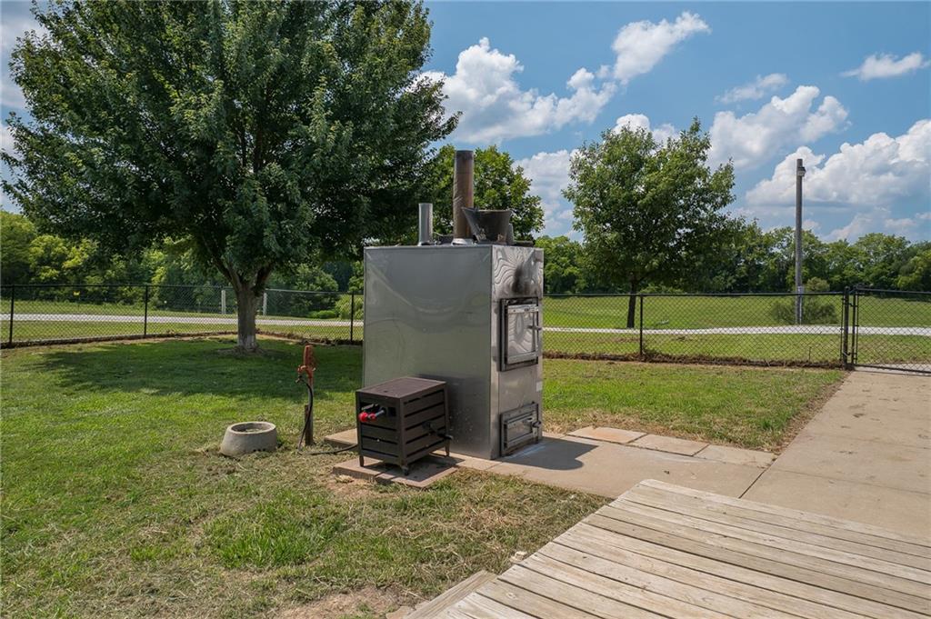 10700 Crabapple Road Southeast Agency, MO 64401 - Photo 4 of 47