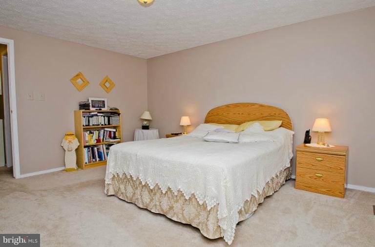 6505 Field Master Drive Springfield, VA 22152 - Photo 12 of 25 Bedroom